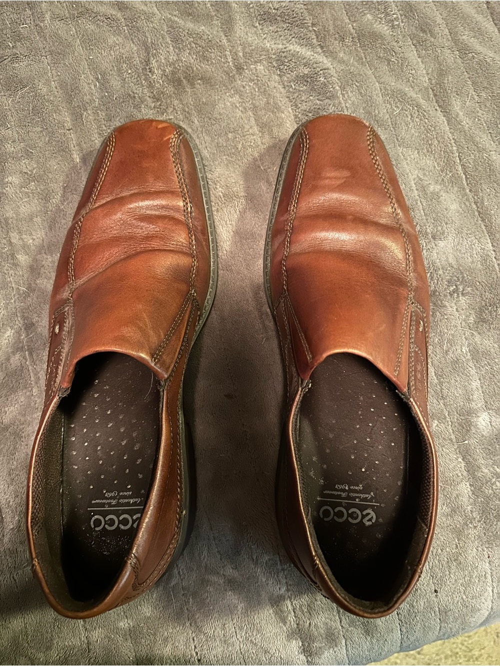 Ecco Men’s Brown Leather Slip-On Loafers